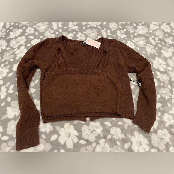 Haute Monde- 2 piece top teddy set - Picture 2 of 11